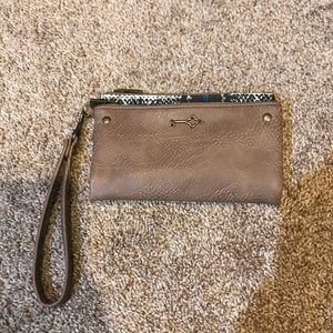 Icing wristlet